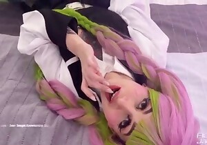 Colorful-looking inked-up hoe gets fucked silly